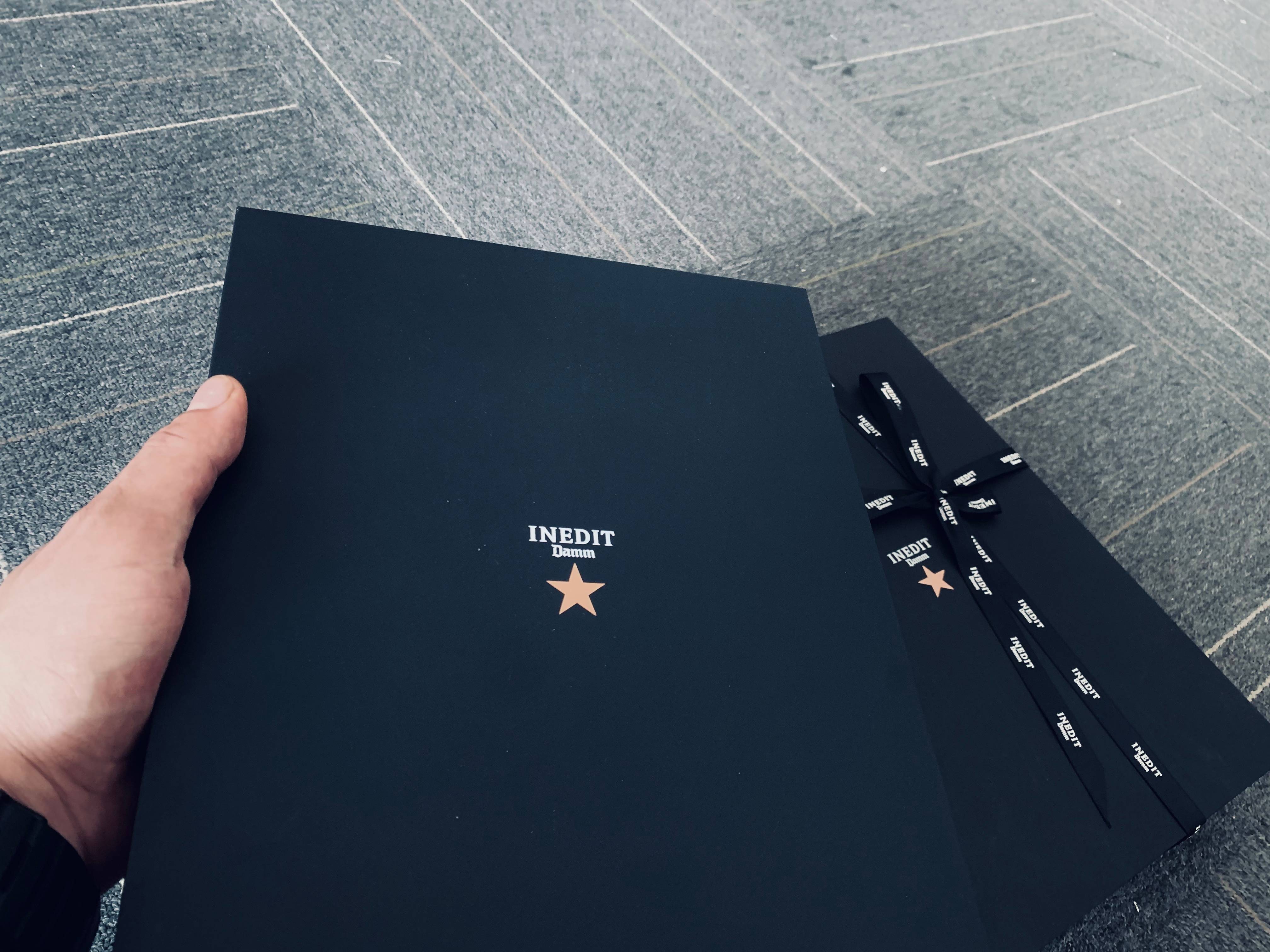 上海糖心VLOG官方下载廠揭秘：複寫聯單製作全流程解析